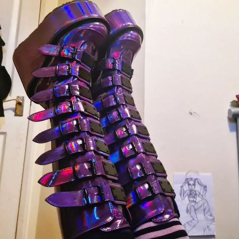 Trinity Boots, Purple Holographic, Shoe Inspo, Monster High, Sport Shoes, Purple, Boots, Fabric, Clothes