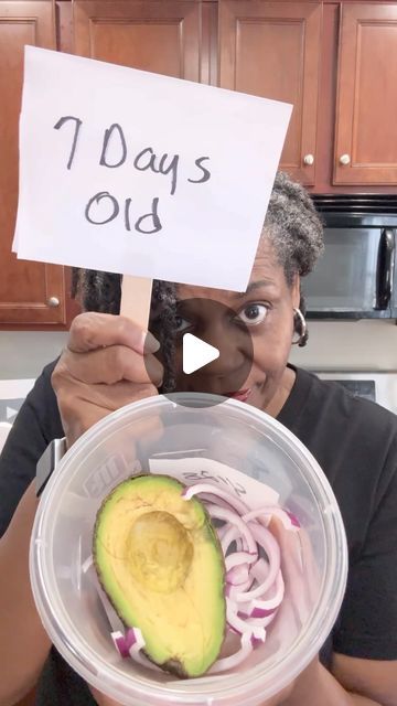 The Scaredy Cat Gardener on Instagram: "How to Keep your Avocados Fresher Longer! 

Discover the secret to longer-lasting avocados! Learn how to store your avocados to maintain their freshness and prevent them from turning brown too quickly. From simple storage techniques to expert tips, this guide has everything you need to enjoy ripe avocados whenever you crave them.

#avocadotips #keepfoodfresh #foodhacks #avocado #healthyfood #recipeideas #foodie #kitchentips #wasteless" What Can You Make With Avocados, Ways To Use Avocado, How To Keep Avocados Fresh Longer, Avocado Hacks, Freeze Avocado, Life Hackers, Scaredy Cat, Appetizer Salads, Ripe Avocado