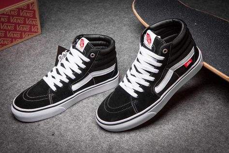 Vans Sk8 Hi Pro | black Vans Sk8 Hi Pro, Stephen Curry Shoes, Nike Shox Nz, New Jordans Shoes, Michael Jordan Shoes, Vans Sk8 Hi, Black High Tops, Retro Shoes, Vans Shop