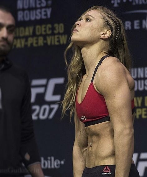 Mma Female Aesthetic, Sandra Character, Ufc Female Fighters, Mma Female Fighters, Buff Blonde Woman, Mma Women Aesthetic, Ufc Women Fighters, Mma Aesthetics, Ufc Aesthetic