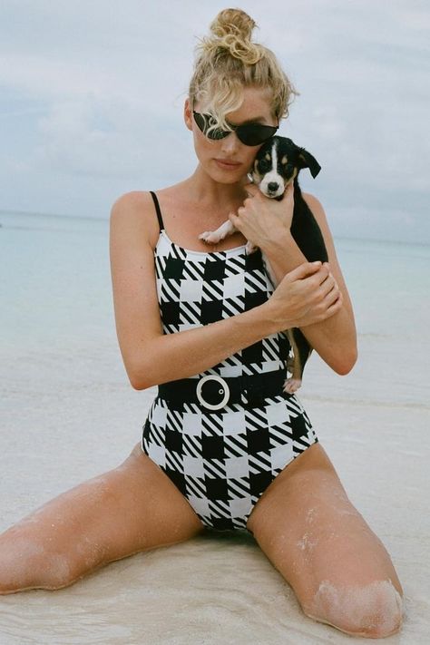 19 Belted Swimsuits That Will Flatter Your Figure Like Never Before Undercut Hair, Leopard Print Swimsuit, Swimsuit Inspo, Style Hacks, Swimsuit Brands, Black Bathing Suits, Perfect Swimsuit, Hair Tattoos, Swimsuit Design