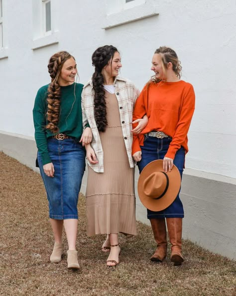 Apostolic Fashion Fall Casual, Fall Modest Outfits Apostolic Fashion, Modest Fall Outfits Casual, Apostolic Fashion Fall, Apostolic Dresses, Simple Modest Outfits, Fall Modest Outfits, Modest Fall Outfits, Pentecostal Outfits