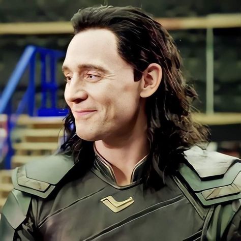 Loki Smile, Loki Cute, Avengers Tower, Loki Whispers, Sky Blue Eyes, Mcu Characters, Loki Aesthetic, Losing Control, Evil Smile