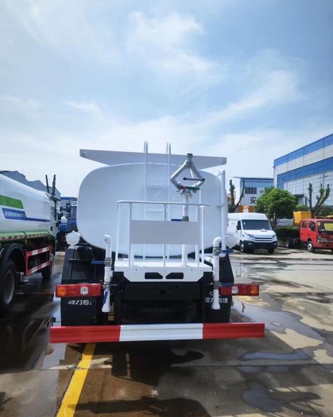 Sales of water tank trucks #Water #tank #truck #Chinese #Trucks #China #Heavy #Duty #Truck #Isuzu Water Truck, Instagram Sales, Water Tank Truck, Customised Trucks, Heavy Duty Truck, Truck And Trailer, May 23, Water Tank, Heavy Duty