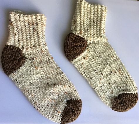 Thick and Comfy Socks, Tunisian Crochet - Mode Bespoke Thick Crochet Socks Pattern, Tunisian Socks Patterns, Crochet Tunisian Pattern, Tunisian Crochet Slippers, Tunisian Crochet Slippers Free Pattern, Tunisian Crochet Socks Free Pattern, Tunisian Crochet Ideas, Small Tunisian Crochet Projects, Tunisian Crochet Socks