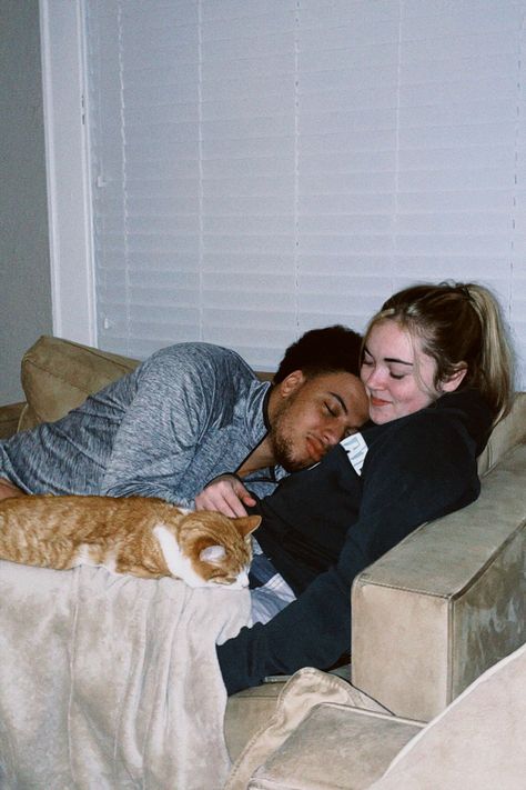 Cute Couple Sleep Couch, Cat Family Aesthetic, Couple And Cat Aesthetic, Cuddles Mood Sleep Couple Aesthetic, Cuddling On Sofa Pose, Couple With Cat Aesthetic, Cat Parents Couple, Couple With A Cat, Cozy Couple Aesthetic