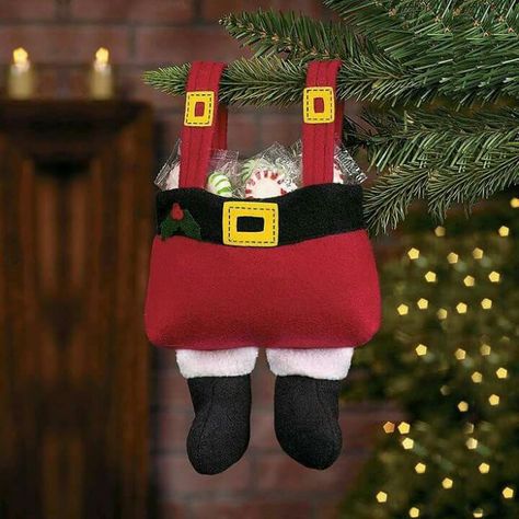 Chrismas Stocking Pattern Free, Christmas Coal, Ideas Para Navidad, Christmas Sack, Ideas Navideñas, Ideas Navidad, Stocking Pattern, Christmas Favors, Christmas Party Supplies