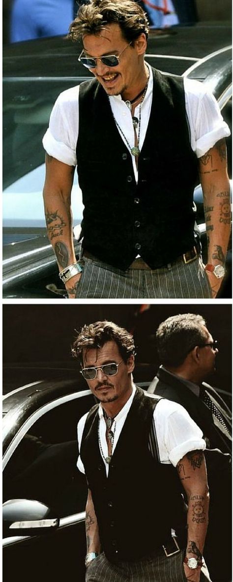 Johnny Depp Style, Kaptan Jack Sparrow, Romantic Men, Young Johnny Depp, Johnny Depp Pictures, Smart Casual Men, Mens Fashion Edgy, Smart Casual Style, Look Rock