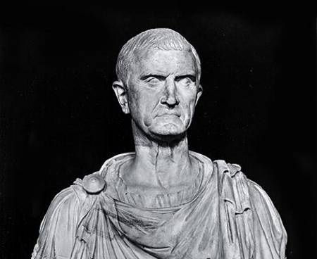 Marcus Licinius Crassus (115-53 BCE) was perhaps the richest man in Roman history and in his eventful life he experienced both great successes and severe disappointments. His vast wealth and sharp political skills brought him two consulships and the kind of influence enjoyed only by a true heavyweight of Roman politics. Marcus Licinius Crassus, Roman General, Richest Man, Roman History, Jeff Bezos, Rich Man, Text Image, Elon Musk, Military History