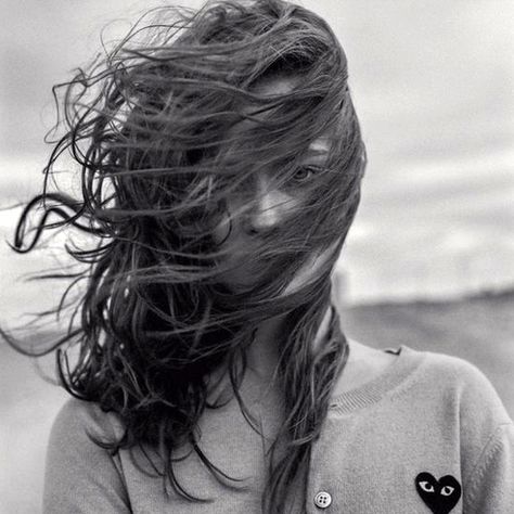 Windy Photography, Facial Portrait, Windy Portrait, Windy Hair, Windswept Hair, Wind Blown Hair, Hair In The Wind, Inspiration Portrait, Long Hair Play