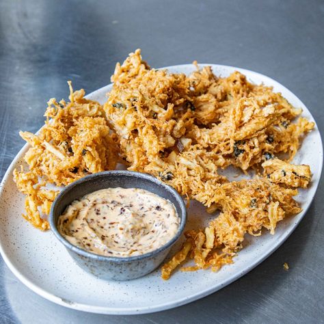 Mob — Easy Mushroom Fritters – Crispy Mushroom Fritters With… Mushroom Fritters, Gochujang Mayo, Chili Crisp, Spicy Mayo, Smoked Paprika, Sesame Seeds, The Two, Finger Foods, Chili