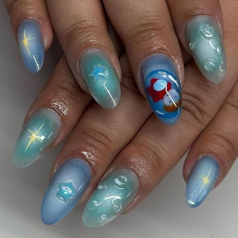 Modern Christmas Wallpaper, Wallpaper Iphone 3d, Fish Nail Art, Nails Wallpaper, Japan Nail Art, Spotify Playlist Names, Cat Nail Designs, Fish Nails, Gel X Nail