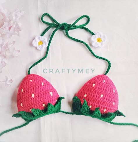 Strawberry Bra Crochet, Crochet Strawberry Top Pattern Free, Crochet Top Strawberry, Fruit Crochet Top, Crochet Fruit Top, Crochet Strawberry Top, Strawberry Bra, Strawberry Crochet Pattern, Strawberry Crochet