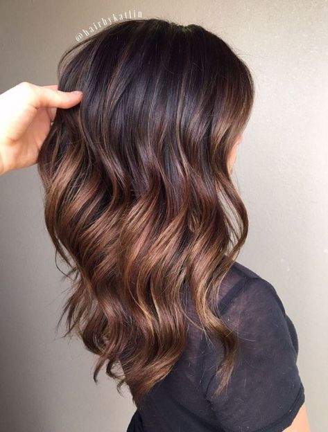 Rich Brown Hair with Caramel Colormelt Color Melting Hair, Rich Brown Hair, Dark Chocolate Brown Hair, Caramel Ombre, Rambut Brunette, Brunette Ombre, Chocolate Brown Hair Color, Hair Color Chocolate, Brown Hair Dye