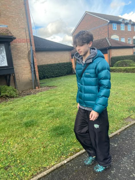 Metallic 5s Outfit, Streetwear Joggers, Uk Streetwear Fashion, Adwysd Joggers Outfit, Uk Streetwear Aesthetic, Montbell Outfit, Montbell Jacket, Urban Winter Streetwear Track Jacket, Montbell Puffer