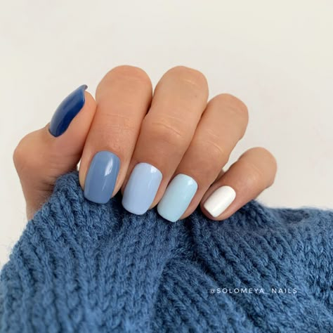 #bluenails #newnails #nailsideas #autumnnail #instagramnails Three Color Nail Combinations, Blue Nail Colors, Futuristic Nails, Trendy Blue Nails, Blue Manicure, Autumn Manicure, Chic Manicure, Blue Gel Nails, Multicolored Nails