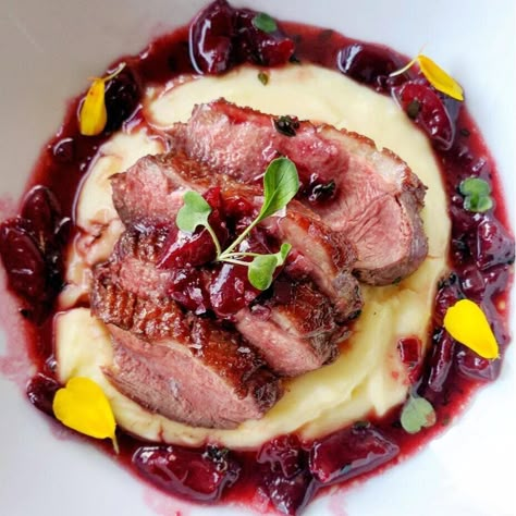 Duck Breast Sauce, Duck Breast Recipe, Balsamic Sauce, Cherry Sauce, Flat Iron Steak, Duck Breast, Honey Balsamic, Fine Dining Recipes, Frozen Cherries