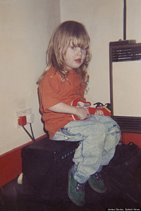 adele before she was famous Adele Photos, Adele Adkins, Famous Babies, Childhood Pictures, Celebrities Then And Now, Young Celebrities, Childhood Photos, Celebrity Kids, Female Singers