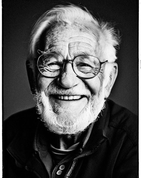 Old Man Quotes, Man Smile, Smile Portrait, Man Smiling, Old Man Portrait, Man Quotes, Men's Portrait Photography, Instagram Man, Face Study