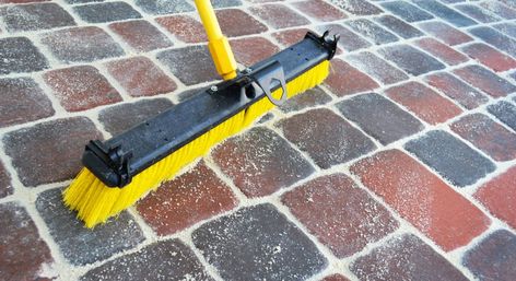 Polymeric Sand vs. Regular Sand Sealing Pavers, Cleaning Pavers, Paver Sealer, Paver Sand, Polymeric Sand, How To Install Pavers, Travertine Pavers, Concrete Overlay, Masonry Work