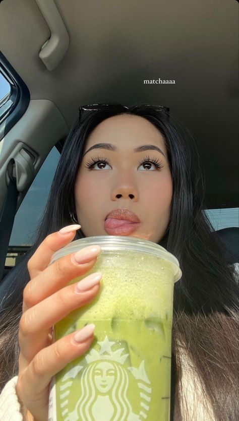 Drink Selfie Instagram, Starbucks Selfie Instagram, Starbucks Aesthetic Instagram Story, Matcha Instagram Story, Tongue Out Selfie, Starbucks Selfie, Starbucks Matcha, Sweet Frog, Old Money Summer