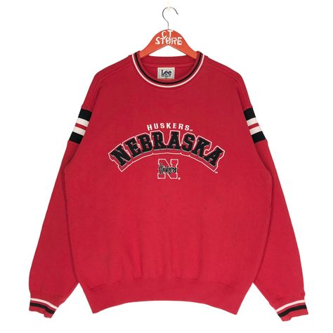 Excited to share this item from my #etsy shop: Vintage 90s NCAA Nebraska Cornhuskers Crewneck Sweatshirts Size M, Huskers Nebraska, University Of Nebraska, Huskers Basketball Nebraska University, Nebraska Huskers, Nebraska Cornhuskers, Vintage Sweatshirt, Used Clothing, Red Sweaters, Nebraska, Pullover Sweater, Ncaa