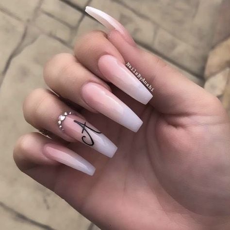 Acrylic Nails Nude, Unghie Sfumate, Red Acrylic Nails, Ombre Acrylic Nails, White Acrylic Nails, Glow Nails, Long Acrylic Nails Coffin, Acrylic Nails Coffin Pink, Long Square Acrylic Nails