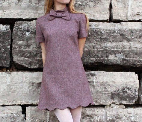 mod scalloped trim scooter dress Groovy Fashion, Scooter Dress, 1960s Dresses, 60s Dress, Mix Style, Scalloped Trim, 1960s Fashion, Dress Suits, Purple Dress