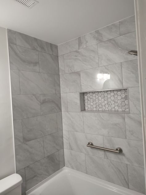 Grey Bathroom Shower Tub Combo Porcelain Tile, Small Old Bathroom Tile Shower Over Tub, White And Grey Bathroom With Tub, Gray And White Bathroom Ideas With Tub, Shower Tile Ideas Gray, Tub Tile Ideas Bathtubs, Grey Tile Shower Ideas, Bath Tub Tile Ideas, Bathroom Shower Tub Combo, Tub Tile Surround Ideas