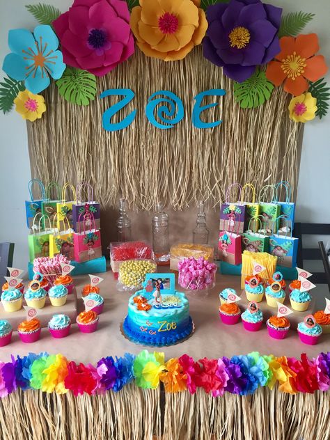 Moana Moana Birthday Party Theme, Moana Theme Birthday, 4de Verjaardag, Festa Moana Baby, Moana Bebe, Paper Flowers Wall, Moana Theme, Moana Themed Party, Tropical Birthday Party