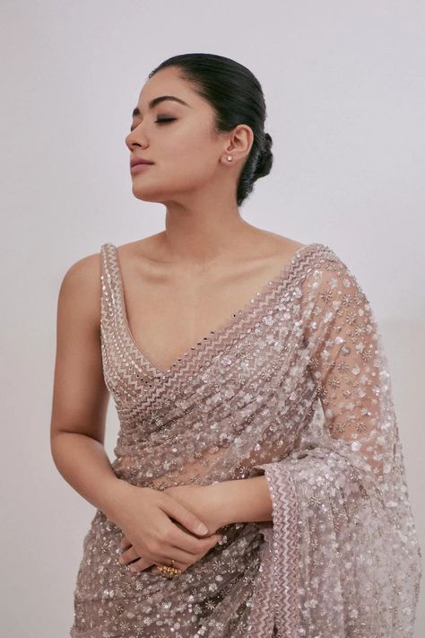 This Sawan Gandhi offering manages to keep sequins alive for summer weddings Blush Pink Saree, Sawan Gandhi, Royalty Clothes, Saint Laurent Fashion Show, Pink Sari, Saint Laurent Fashion, Rashmika Mandanna, The Diva, Saree Trends