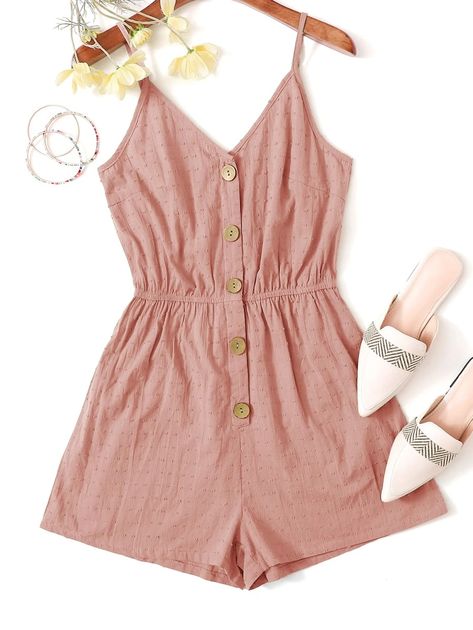 Cami Romper, Summer Outfits For Teens, Instagram Outfits, Cute Rompers, Fashion Attire, Mode Inspo, Swiss Dot, Really Cute Outfits, Fashion Design Clothes