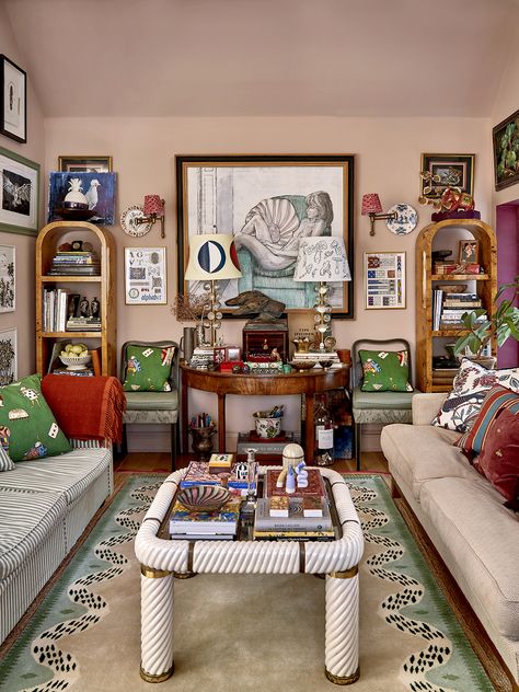 Creative Director India Holmes Filled Her '80s London Home with Paint and Art Living Room And Kitchen Design, Warehouse Conversion, Organized Lifestyle, Colour Art, Living Room Design Inspiration, Maximalism, Marble Tile, Weaving Art, Home Reno