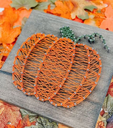 Fall String Art, Pumpkin String Art, Coop Art, String Art Template, Pumpkin Tablescape, Diy String Art, String Art Templates, Nail String, Women Activities