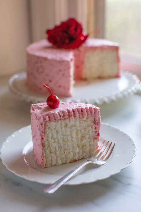 Ethereal Cake, Cherry Whipped Cream, Cake With Cherry, Mothers Day Desserts, Cherry Desserts, Dream Cake, Celebrate Mom, Cake Cover, Angel Food Cake