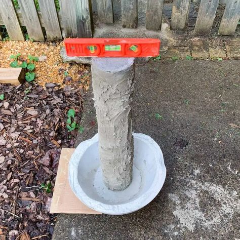 How to make your own concrete garden mushroom that's 2 feet tall! Save a ton of money from having to buy one. This very detailed tutorial will show you how. Add some magical whimsy to your yard or garden. #artsyprettyplants #gardenart #gardendesign #gardendecor #concretecrafts Mushroom Garden Art, Cement Ideas, Concrete Creations, Red Spray Paint, Whimsical Garden Art, Mushroom Garden, Cement Molds, Cement Garden, Garden Mushrooms