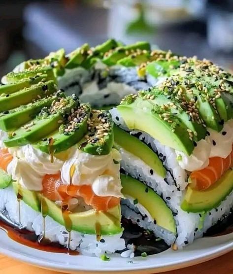 Nori Sheets, Avocado Sushi, Sushi Cake, Pistachio Pesto, Spinach Strawberry Salad, Strawberry Salad, Sushi Recipes, Sushi Rice, Rice Vinegar