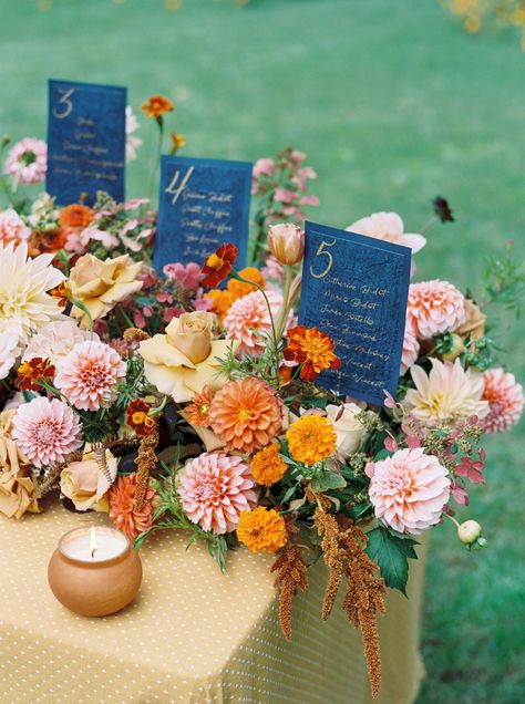 This Floral Designer Had The Boho Backyard Wedding Of Her Dreams September Wedding Colors, Boho Backyard Wedding, September Wedding Flowers, Boho Backyard, Wedding Theme Color Schemes, Wildflower Wedding Theme, Citrus Wedding, Bride And Groom Portraits, Fall Wedding Flowers