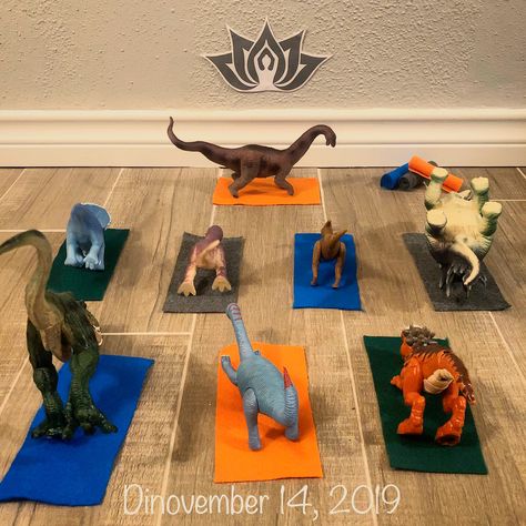 Downward Dino 😌🦖 #namaste #dinovember #dinovember2019 Dinovember At The Library, Dinovember Ideas, Dinosaur Lesson, Toy Dinosaurs, Dinosaur Garden, Xmas Elf, Ancient Animals, Dinosaur Toys, Seasonal Crafts