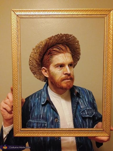 Vincent Van Gogh Self Portrait Costume Vincent Van Gogh Self Portrait, Painting Costume, Van Gogh Self Portrait, Face Paint Kit, Halloween Coustumes, Clever Halloween Costumes, Costume Works, Homemade Costumes, Art Parody