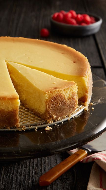 Lemon Curd Cheesecake, Lemon Cheesecake Recipes, Yummy Cheesecake, New York Cheesecake, Lemon Cheesecake, Lemon Desserts, Cheesecake Recipe, Lemon Recipes, Savoury Cake