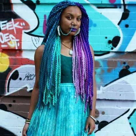 Yarn Twists Inspiration - Essence Yarn Braids Styles, Bob Box Braids Styles, The Blacker The Berry, Protective Style Braids, Yarn Twist, Blonde Box Braids, Yarn Braids, Braids Styles, Long Box Braids