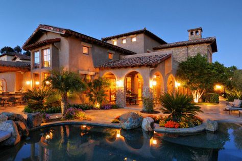 19 Astounding Luxury Mediterranean House Designs Youll Want To Live In Mediterranean House Designs, Luxury Mediterranean Homes, Modern Mediterranean Homes, Rustic Mediterranean, Mediterranean Exterior, Mediterranean Mansion, Mediterranean Interior, Mediterranean House Plans, Tuscan Design