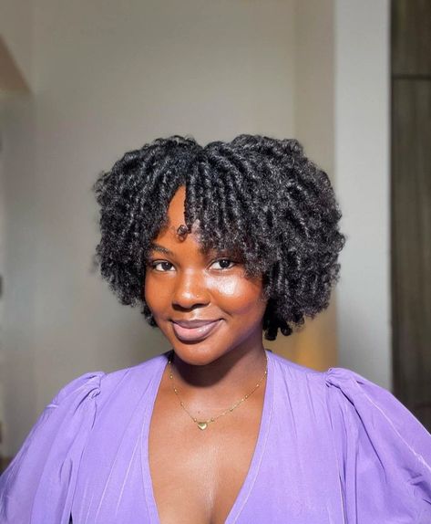 Finger coils, flexi rod leave out Coils Natural Hair, Quick Natural Hairstyles, Hairstyles For Afro Hair, Finger Coils Natural Hair, Coiling Natural Hair, Finger Coils, Natural Afro, Tapered Natural Hair, Flexi Rods