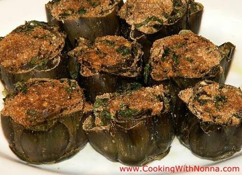 recipe image Stuffed Artichokes, Artichoke Recipes, Sicilian Recipes, Vegetable Sides, Veggie Sides, Veggie Dishes, Italian Dishes, Vegetable Side Dishes, Yummy Appetizers