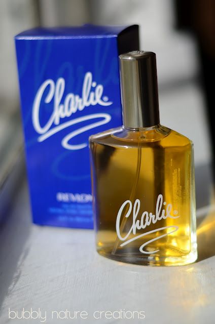 Charlie perfume...I wore it in high school!  I found this at the chemist two days ago..you can still buy it Charlie Perfume, Childhood Memories 70s, Perfumes For Women, My Childhood Memories, Vintage Memory, Those Were The Days, Vintage Perfume, Childhood Toys, Bratislava