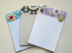 The Creative Place: Tuesday Tutorial: Mini Journal Notepads Notepad Crafts, Note Pad Holder, Post It Note Holders, Note Pad Covers, Mini Notepad, Mini Notebooks, Mini Journal, Handmade Notebook, Diy Journal