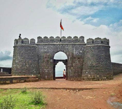 Shivaji Maharaj Fort Images, Shivneri Fort Hd Images, Shivaji Maharaj Fort, Shivaji Maharaj Painting, Instagram Logo Transparent, 3d Castle, Tree Photoshop, Shivaji Maharaj Hd Wallpaper, Hd Dark Wallpapers