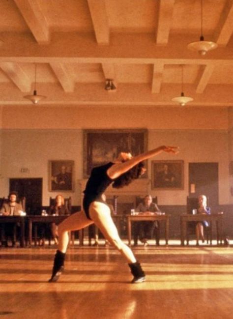 Flashdance Movie, Michael Nouri, Dance Movie, Flash Dance, Dance Wallpaper, Jennifer Beals, Dance Movies, 80s Aesthetic, Dancing Aesthetic