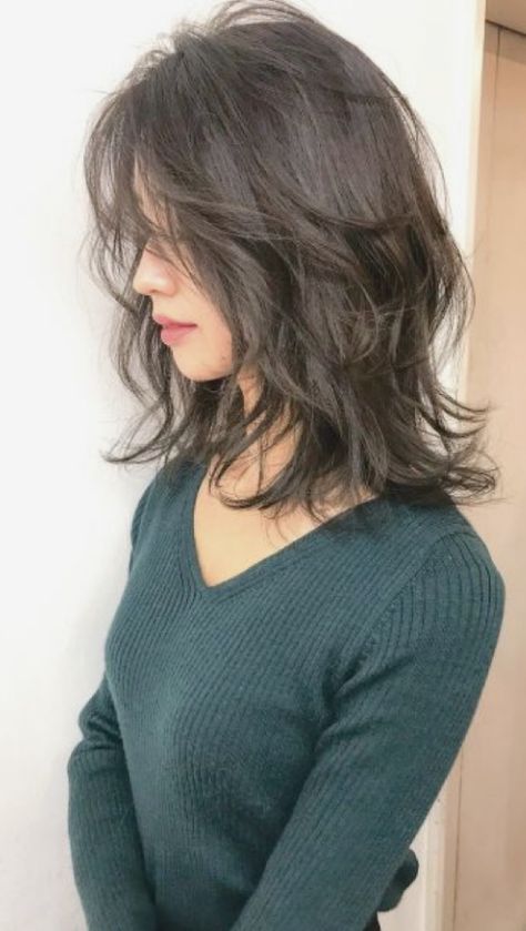 Shortish Hair, Asian Short Hair, Hair Inspiration Short, Hairstyles For Layered Hair, Shot Hair Styles, Hair Stylies, Haircuts For Medium Hair, Haircuts Straight Hair, Short Hair Haircuts